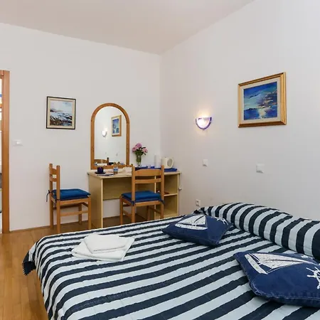 K-apartments